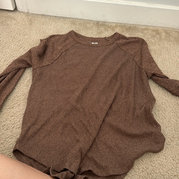 Brown long sleeve - Picture 1 of 1